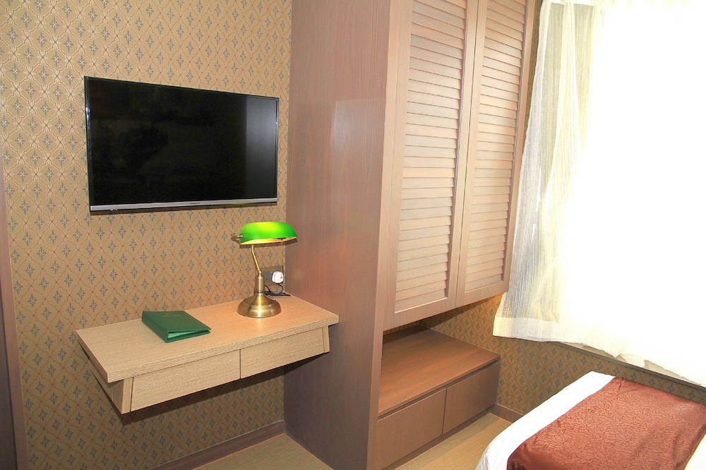 Largos Hotel 32/58
