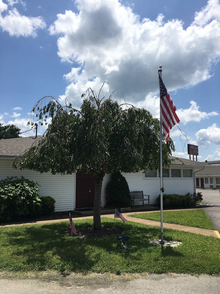 Ambassador Inn 49/56