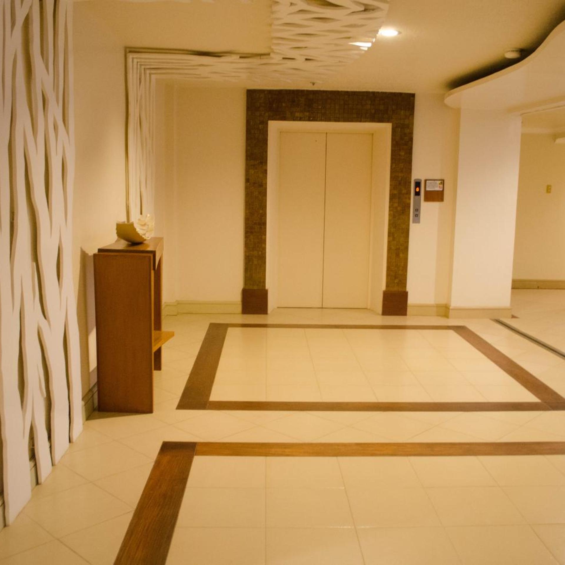 Hotel Tavern Surigao 32/57