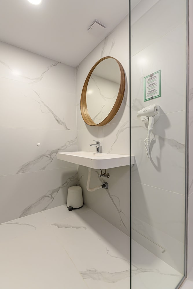 Hotel Central Pascani 59/60