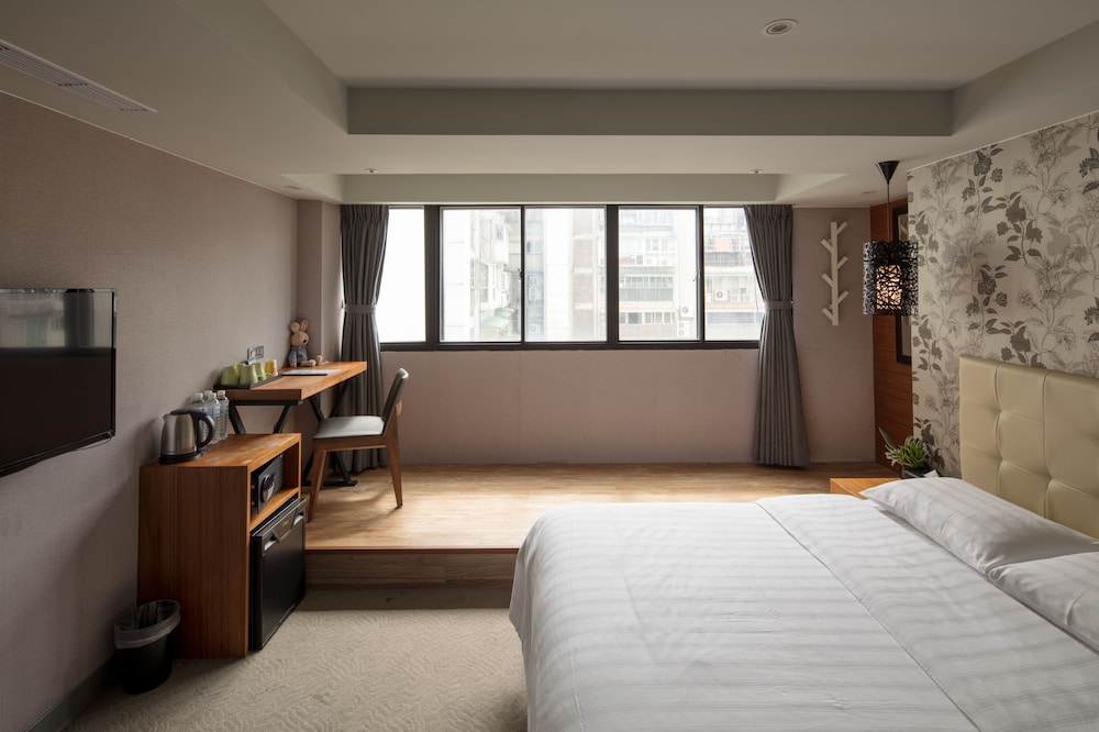 Urtrip Hotel 13/43