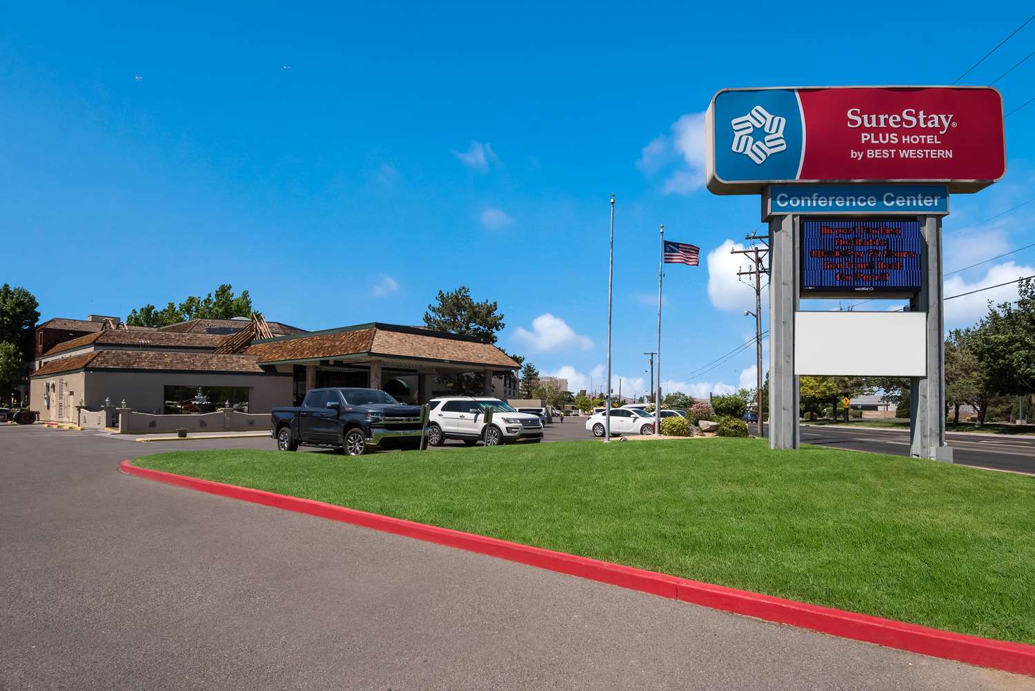 SureStay Plus Hotel by Best Western Reno Airport 83/91