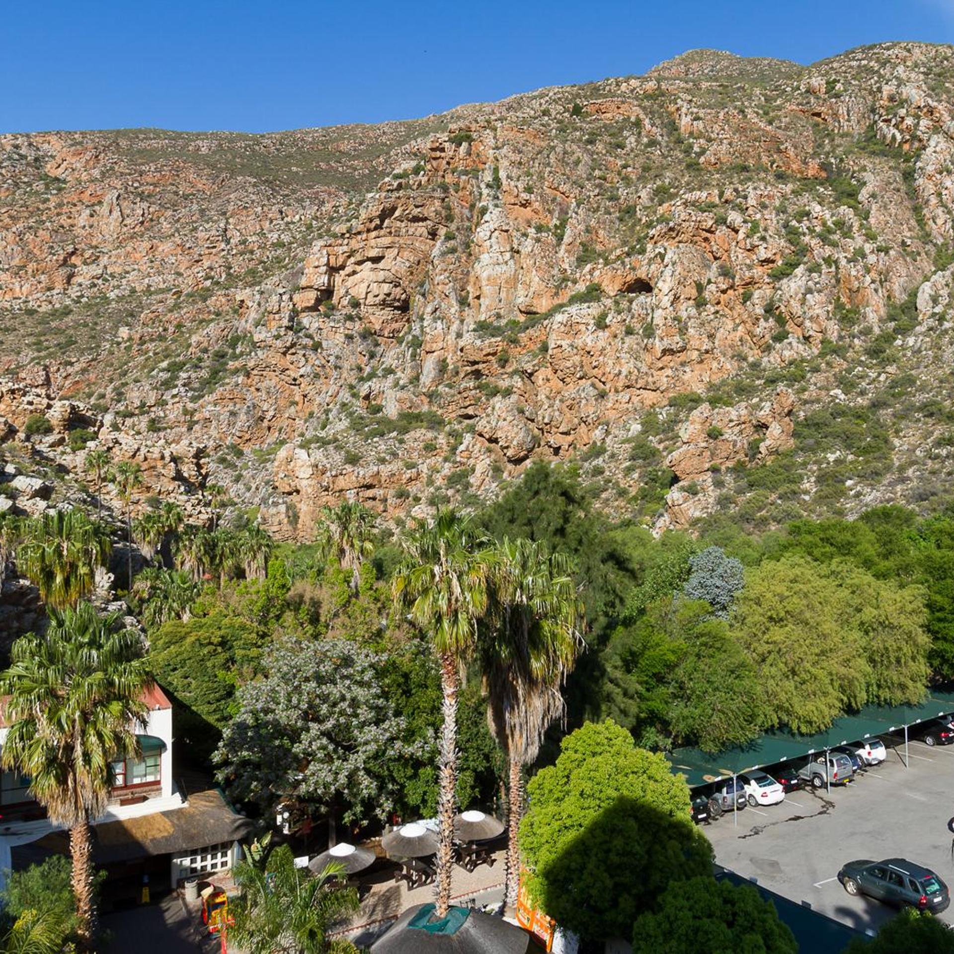 Avalon Springs 38/50