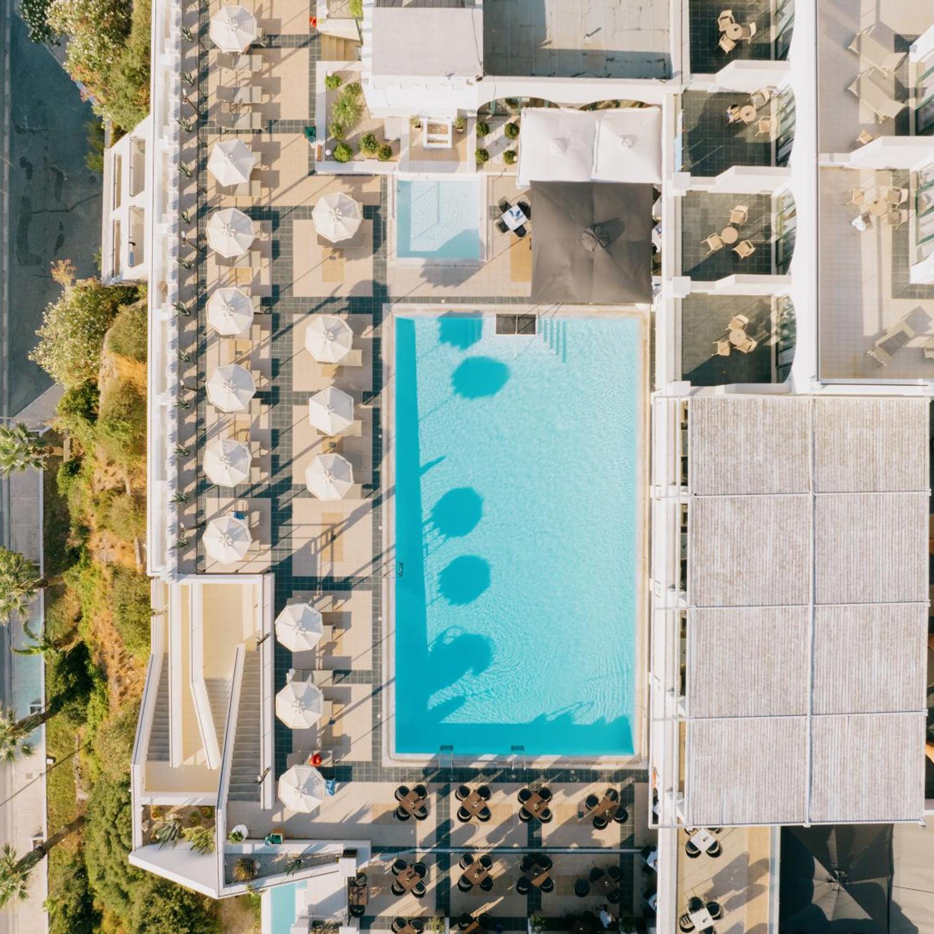 CALYPSO PALACE HOTEL 4/54