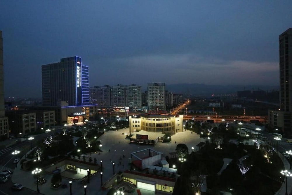 Wyndham Garden Yiwu Intl Trade City 6/62