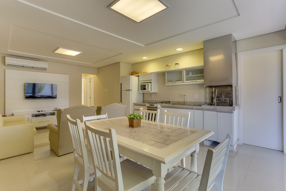 Villas Jurere Residences 49/50
