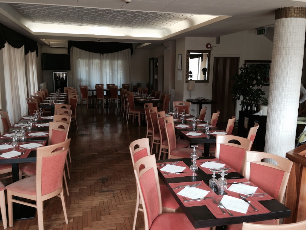 Park Hotel Moderno 26/32