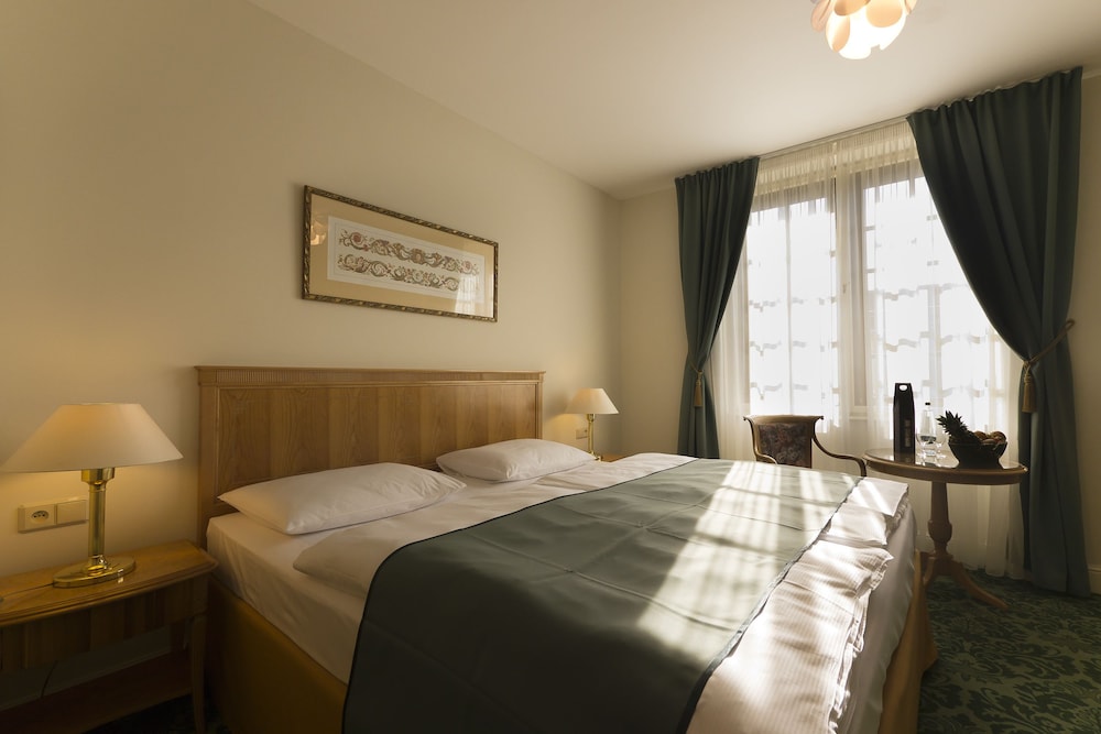 CLASSIC, DOUBLE BED