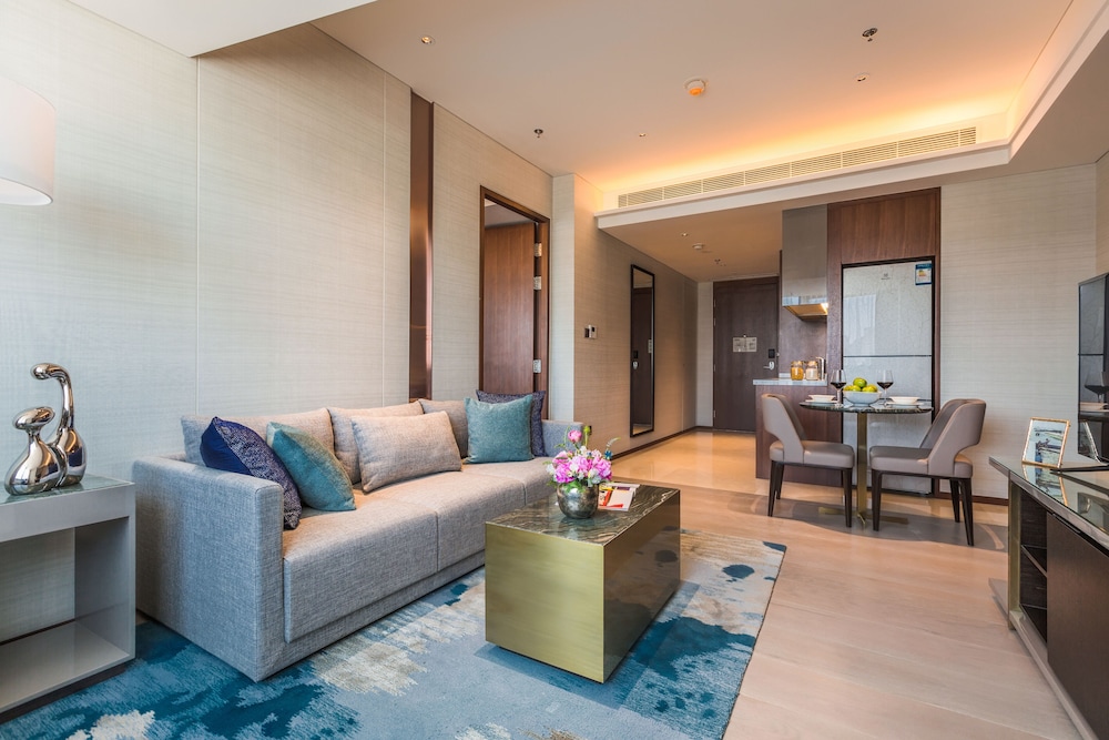 Fraser Suites Dalian 52/82
