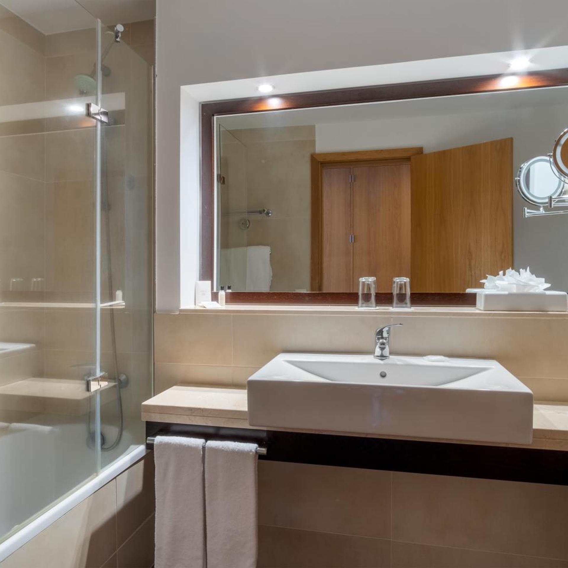 Room, Double Bed, Sea View, TUI BLUE Madeira Gardens 5/7