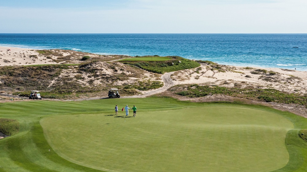 Diamante Cabo San Lucas 44/51