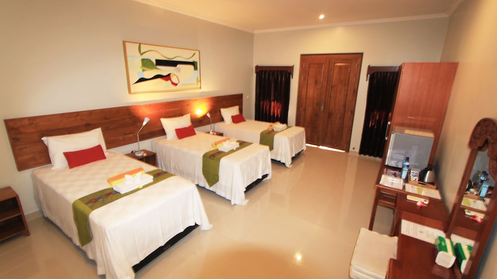 POINCIANA RESORT 32/75