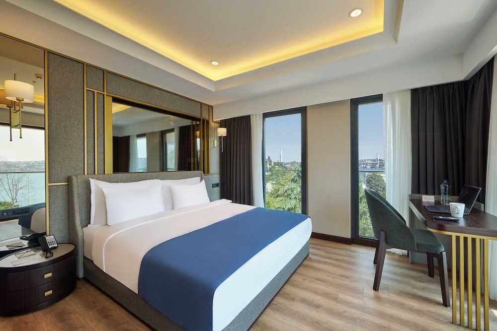 Ciragan Hotel Bosphorus Istanbul 30/68