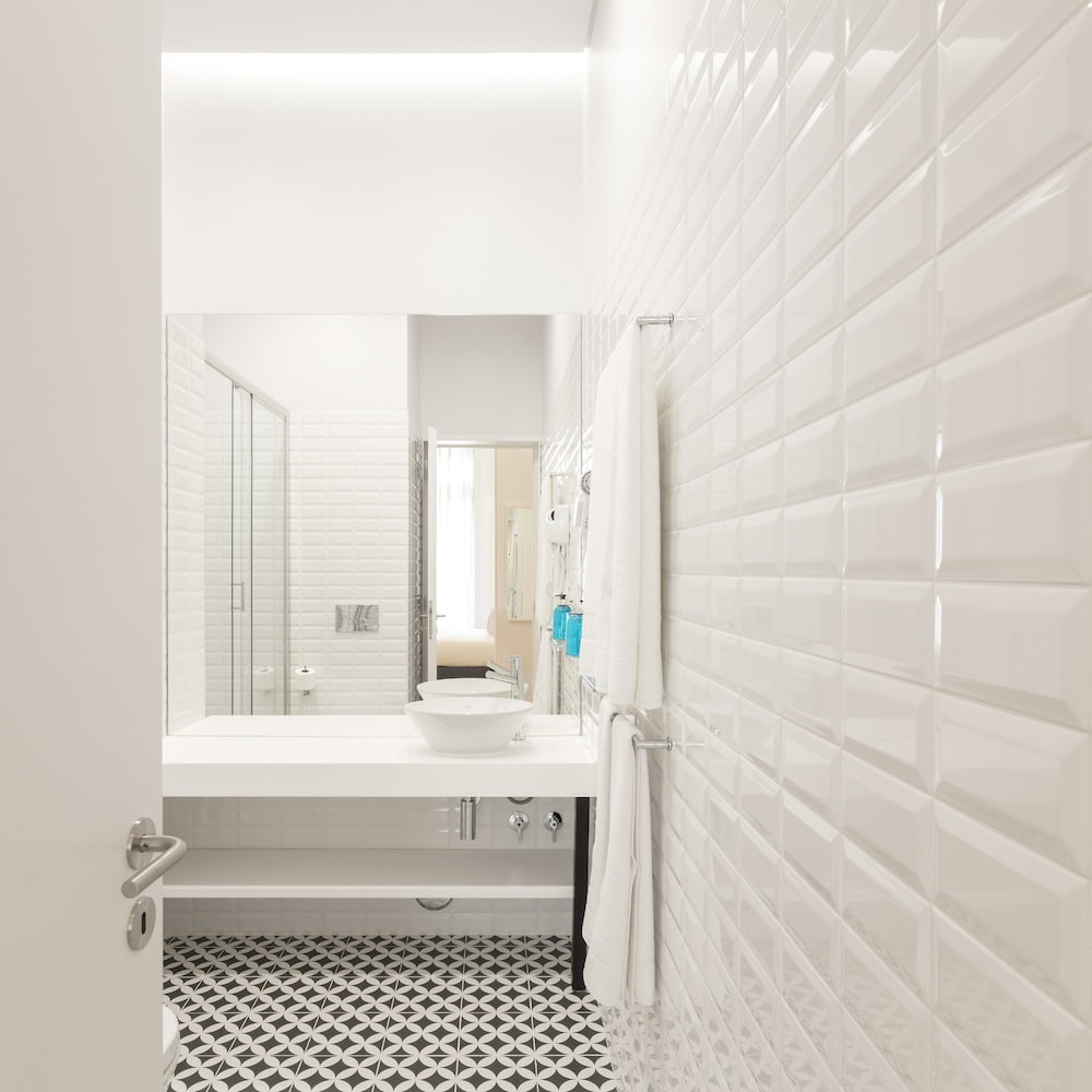 Lisbon Serviced Apartments - Chiado Emenda 24/70