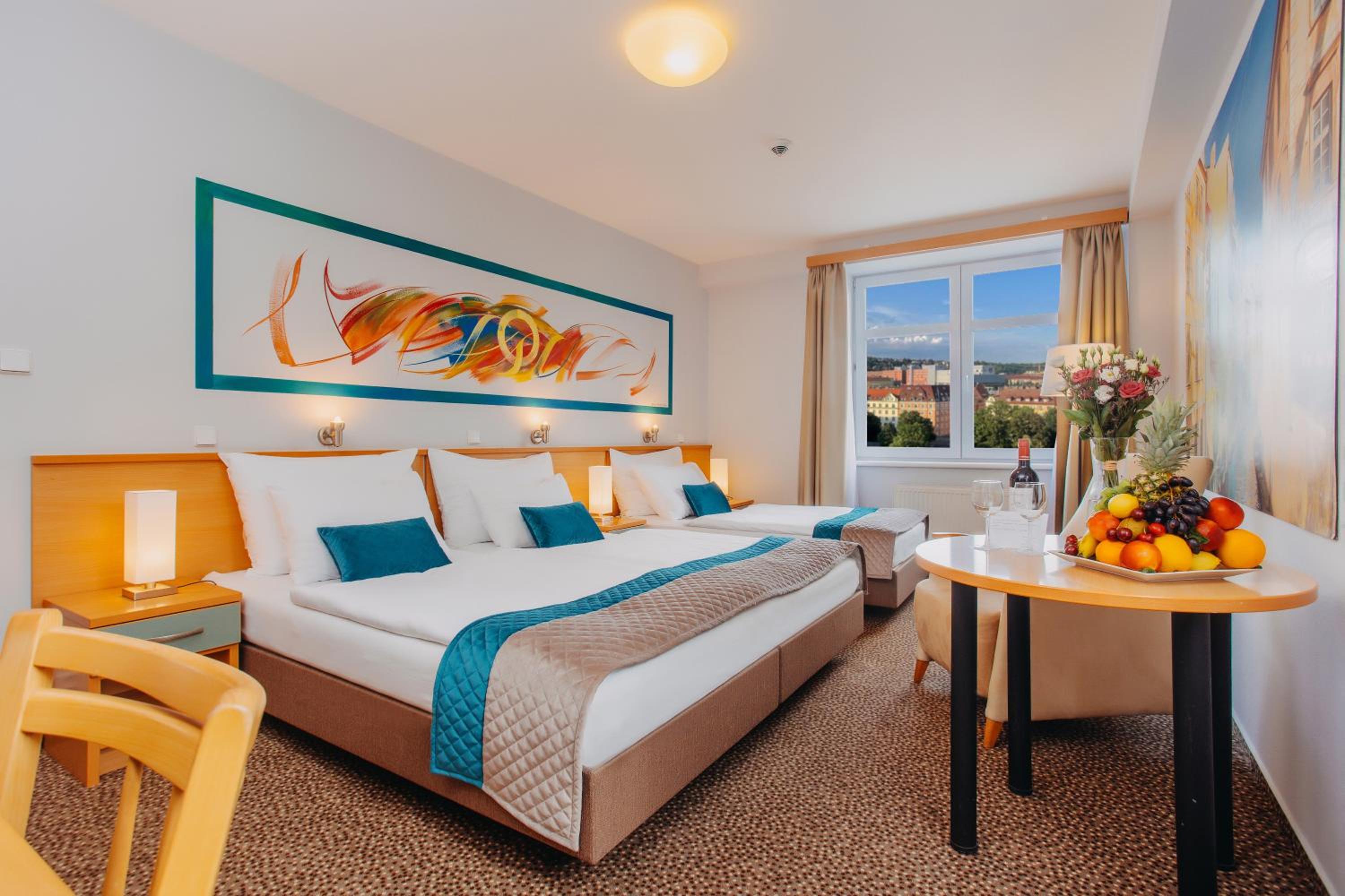 Room, Triple, Single Bed, COLORFACTORY SPA Hotel 2/4