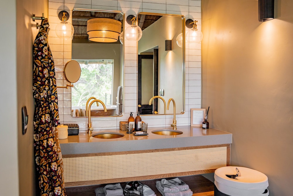 Thornybush Game Lodge 62/62