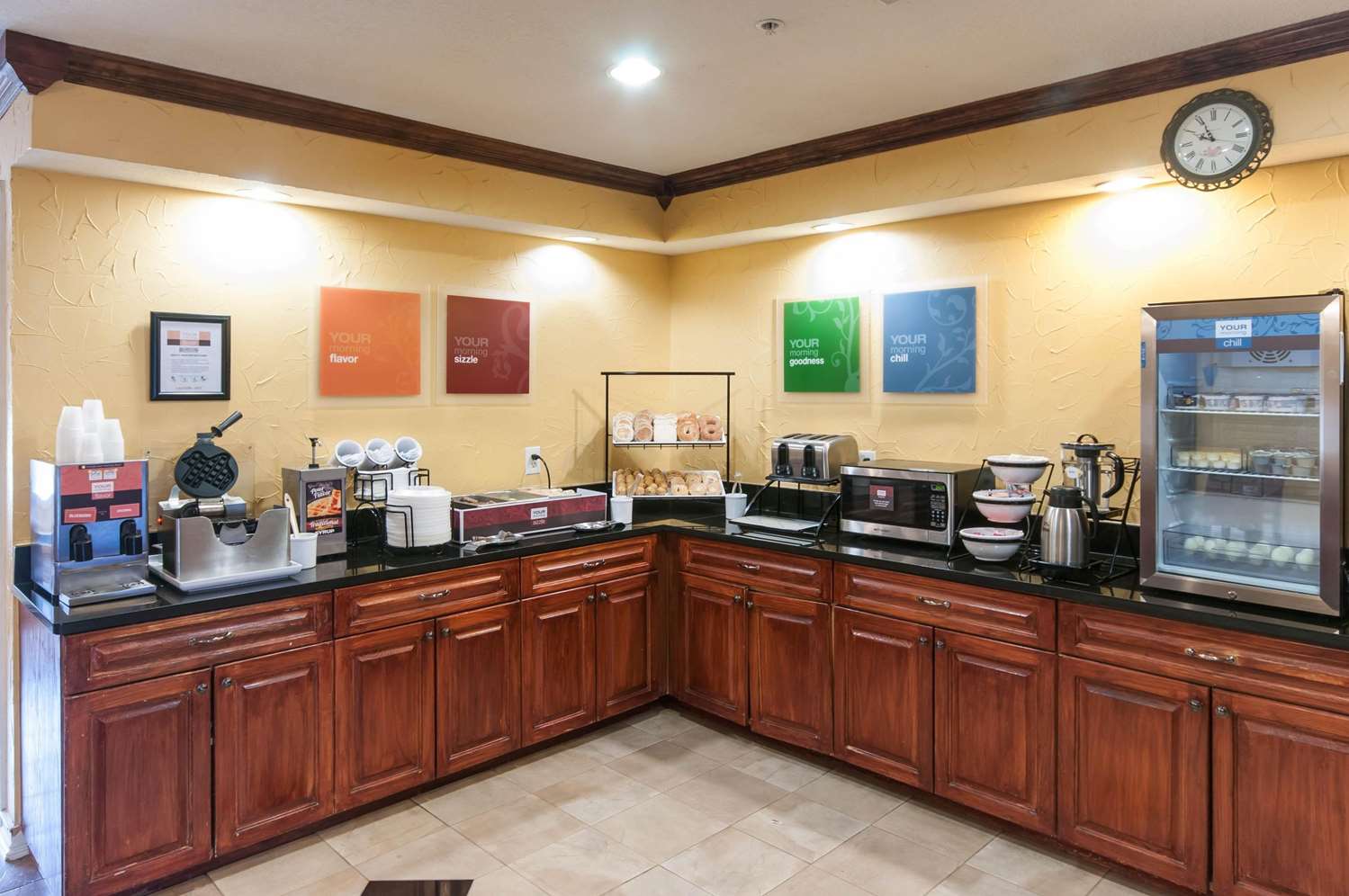Comfort Inn North Conroe, TX 23/48