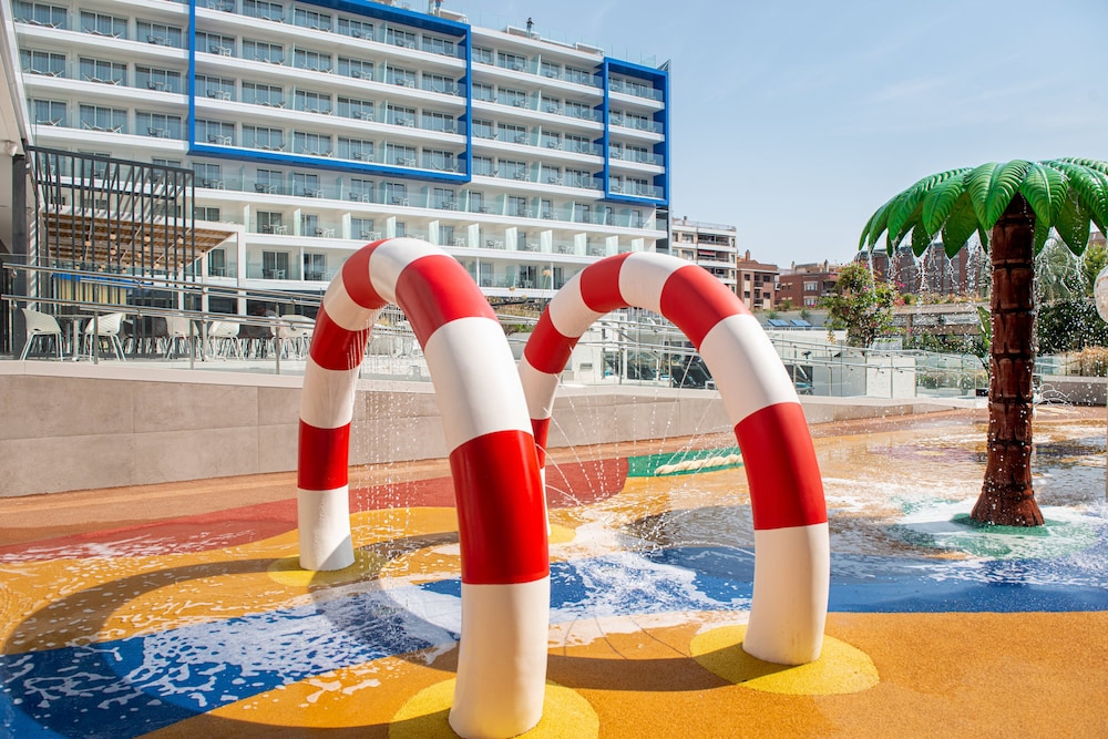 L Azure Hotel 55/64