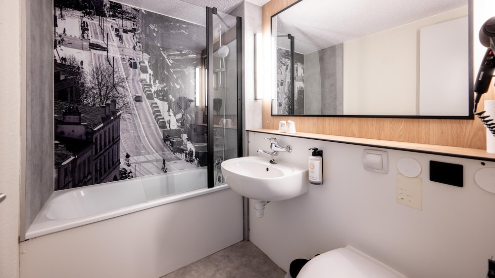 Campanile Bordeaux Ouest Le Bouscat 64/64
