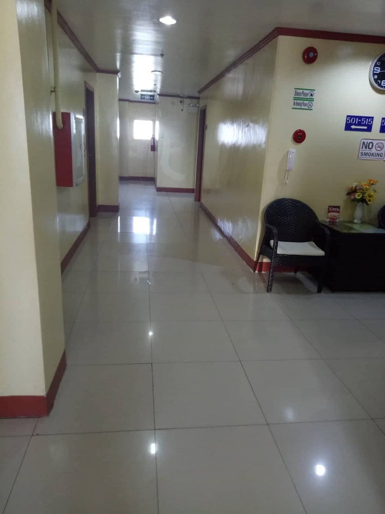 Jeamco Royal Hotel - General Santos 28/30