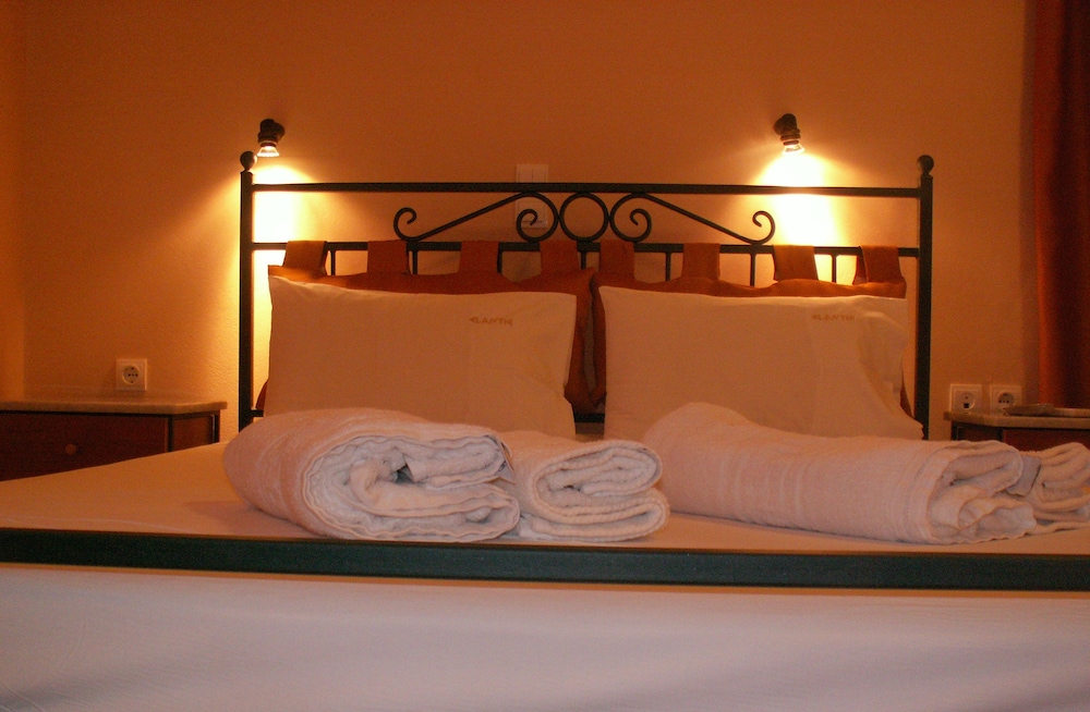 Elanthi Village Hotel 29/85