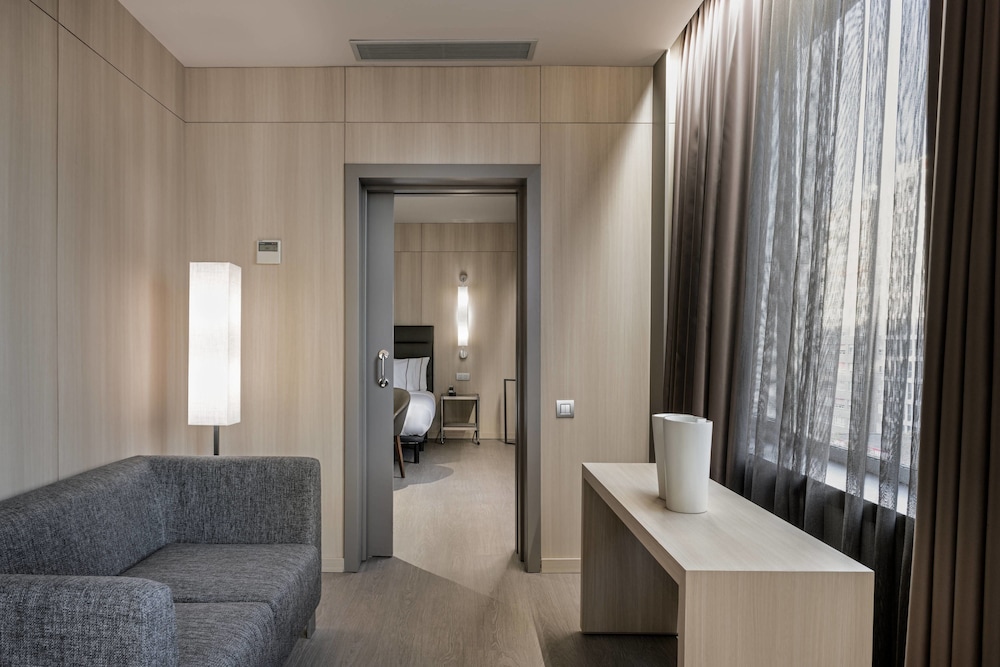 The Westin Madrid Cuzco 46/65