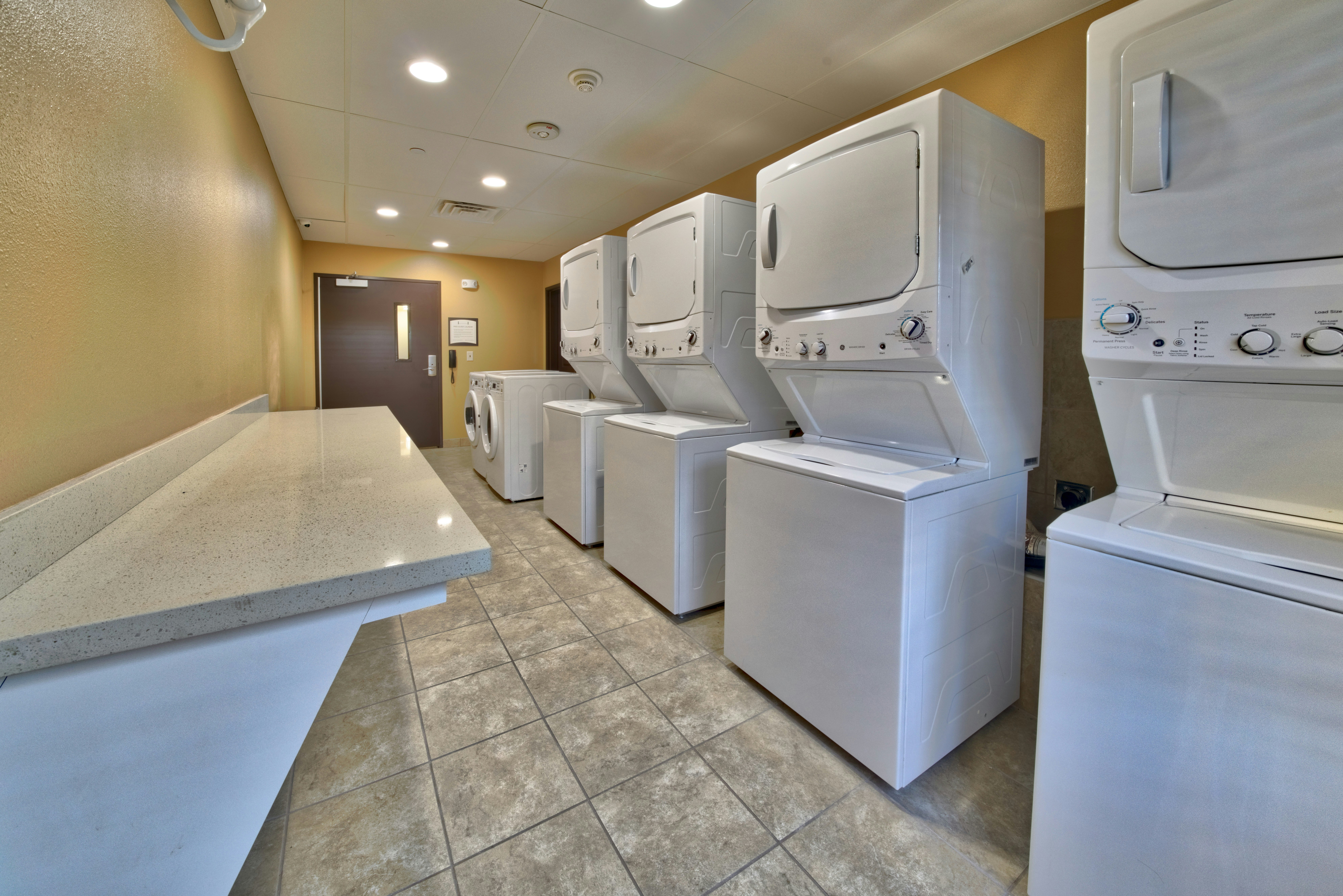 STAYBRIDGE SUITES LUBBOCK SOUTH 20/61