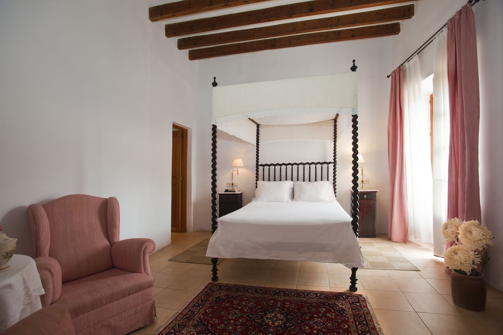 Hotel Can Moragues 11/50