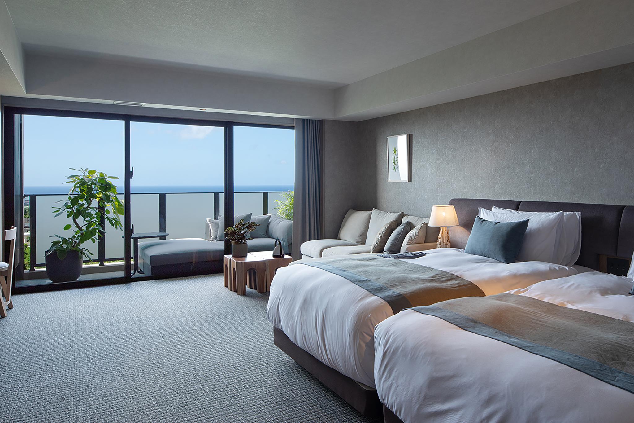 Hilltop, Suite