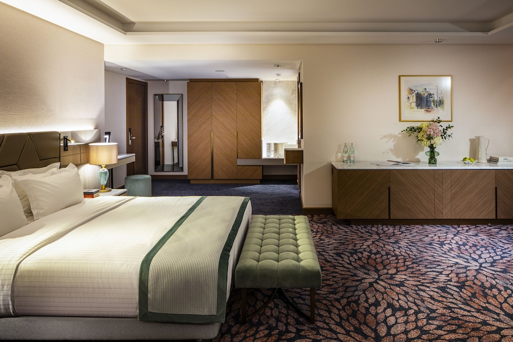 Grand Hotel Millennium Sofia 16/70