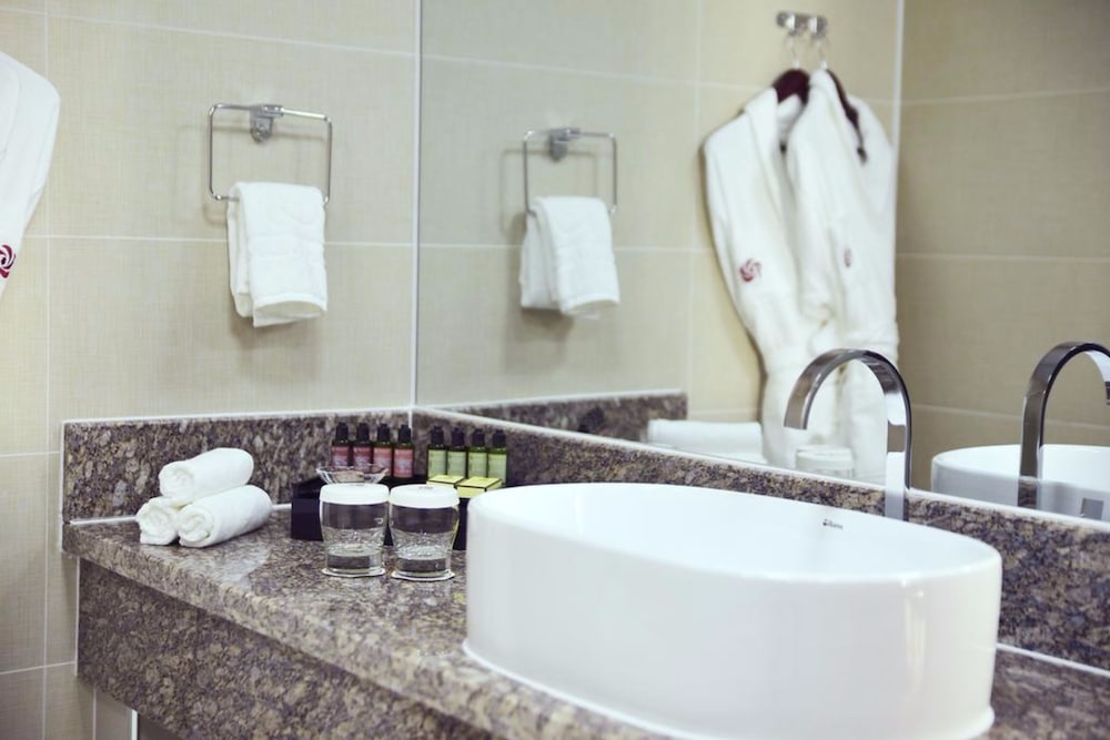 Premium Hotel 17/59