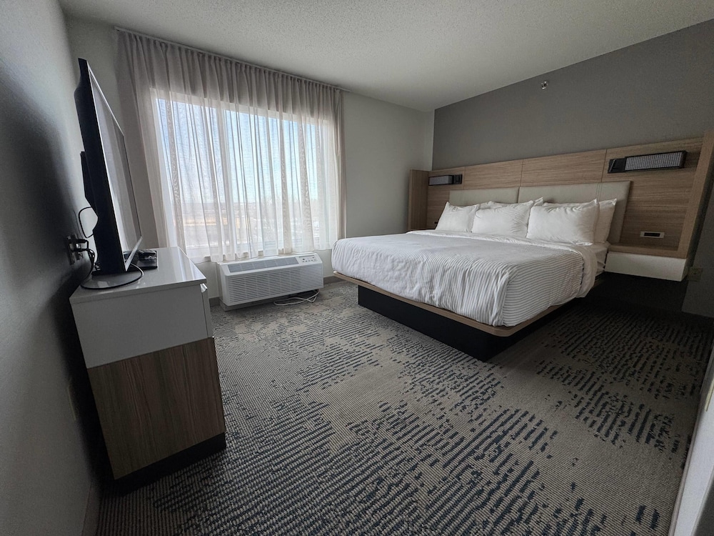 Upgrade, Suite, King Bed, Sofa