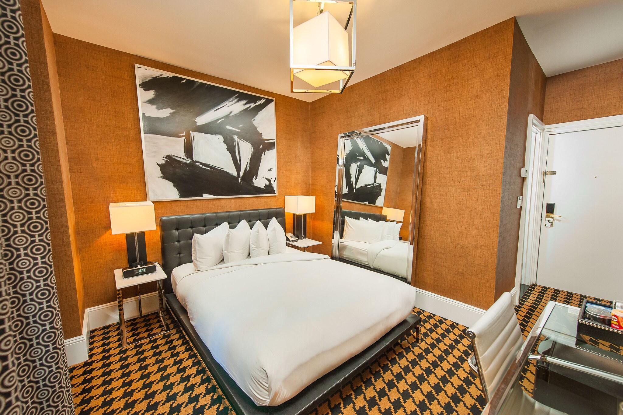 Room, Double Bed, Accessible