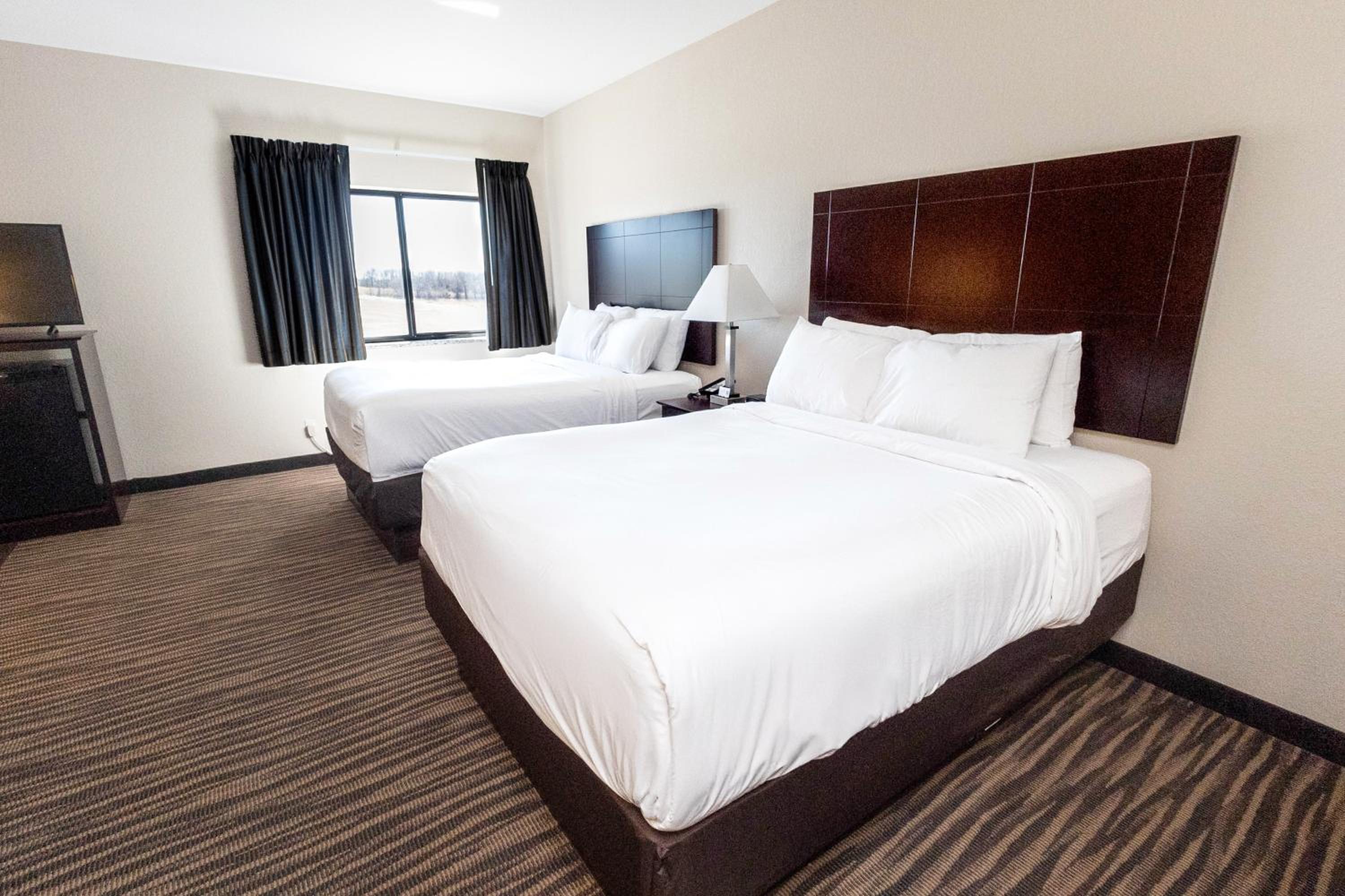 Family Suite, Cobblestone Inn and Suites Maryville 4/10