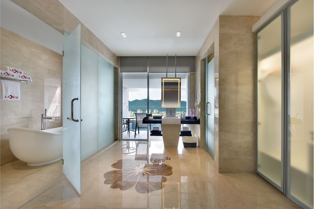 Lexis Suites Penang 31/47
