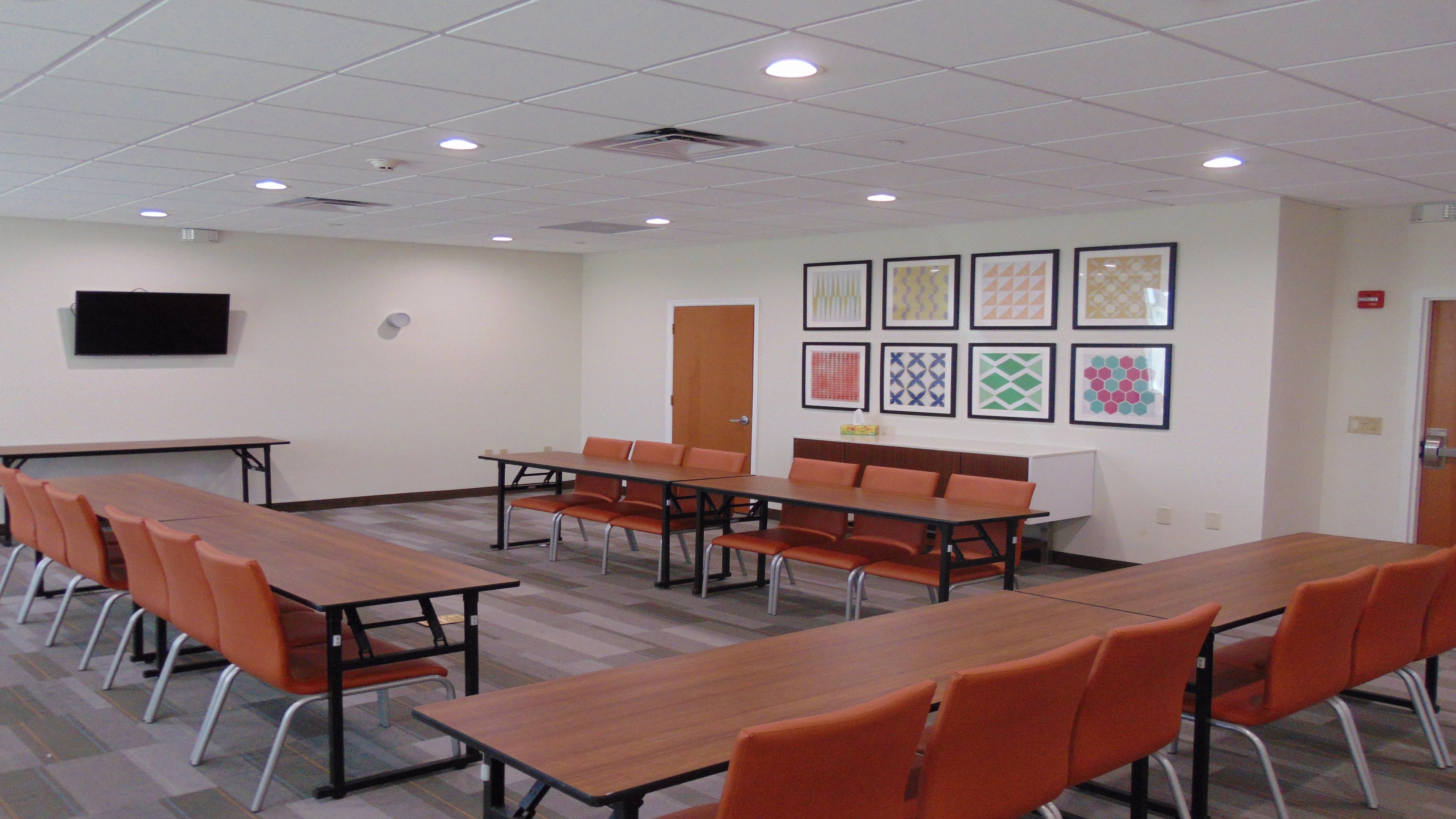 Holiday Inn Express Suites Boynton Beach West 66/71
