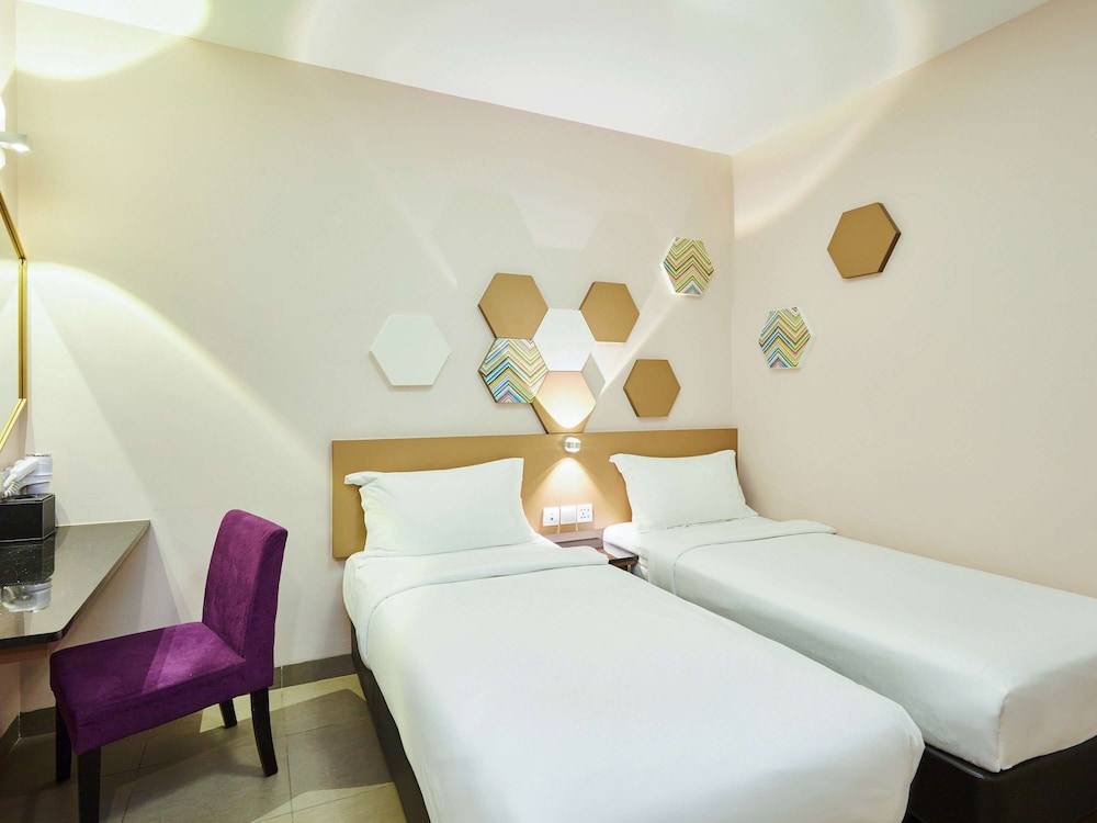 ibis budget Singapore Imperial 16/66