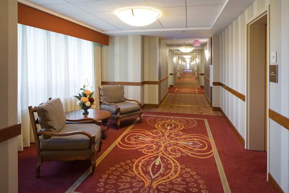 The Inn At Virginia Tech And Skelton Conference Center 24/50