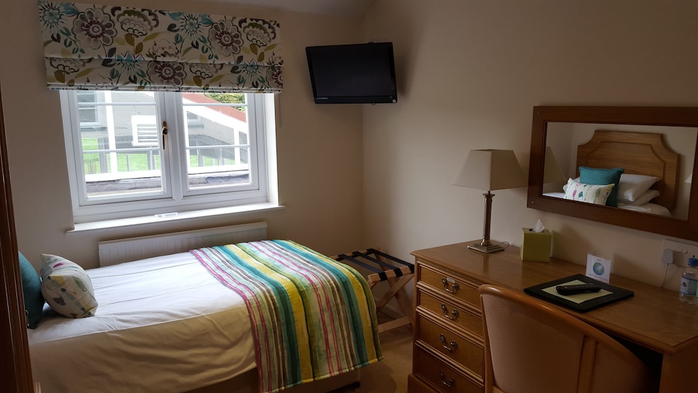 Apple Tree Hotel 16/30