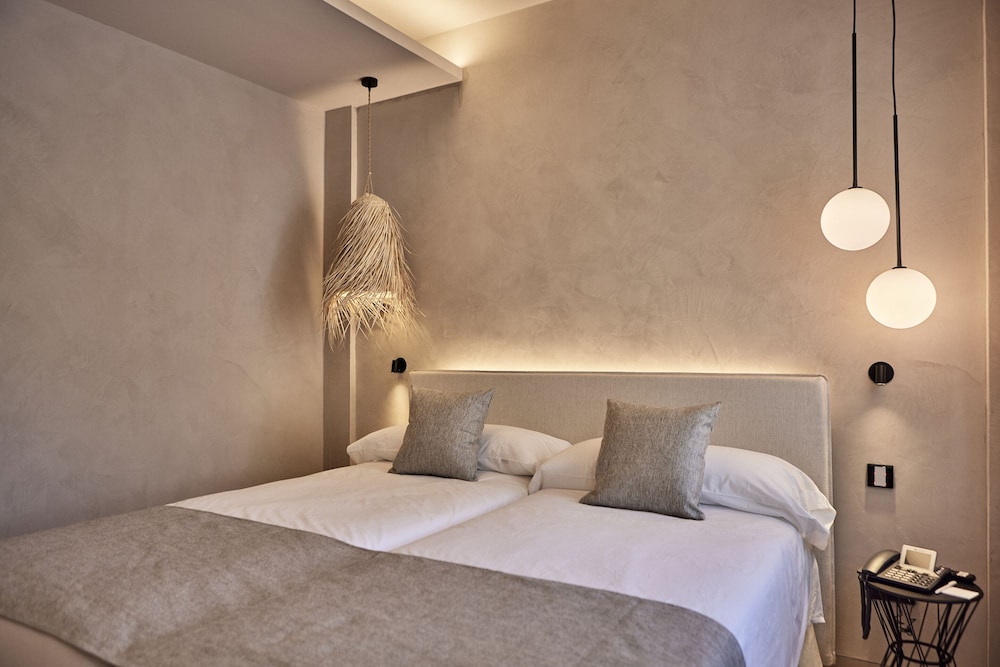Joe S Gomila Boutique Hotel 39/72