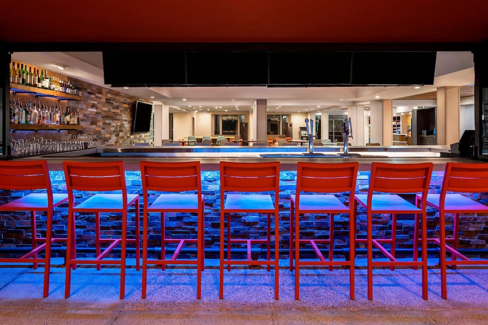 Courtyard Scottsdale North 44/49