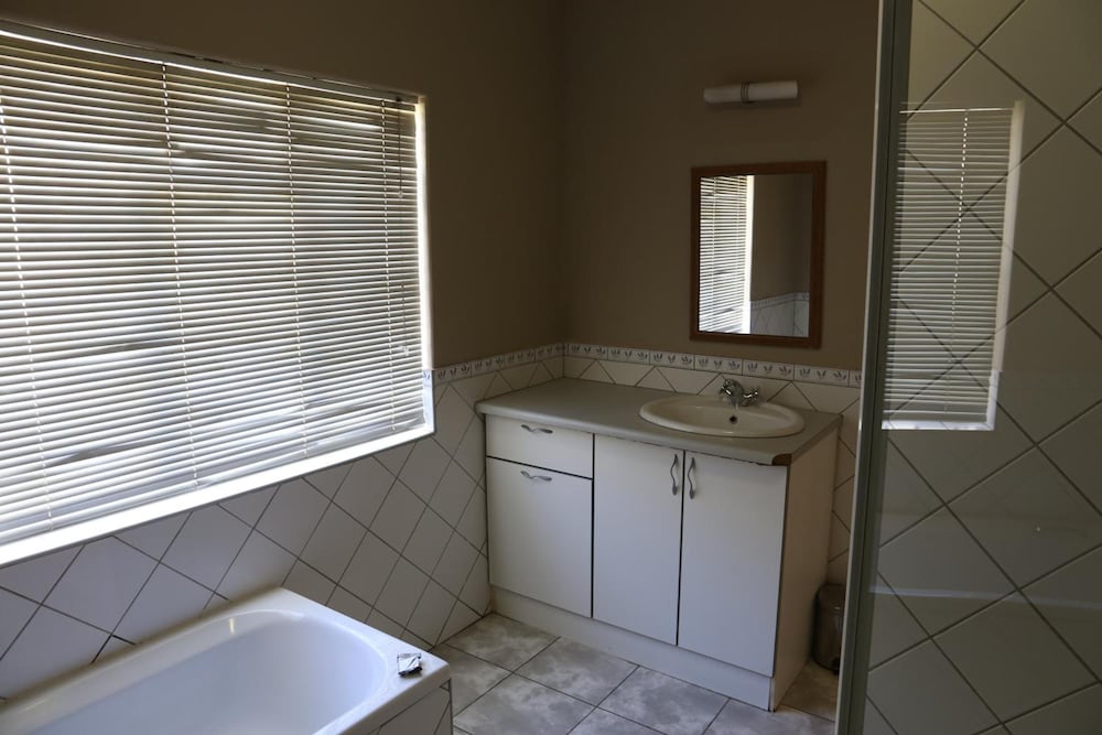 Klein Windhoek Guesthouse 47/48