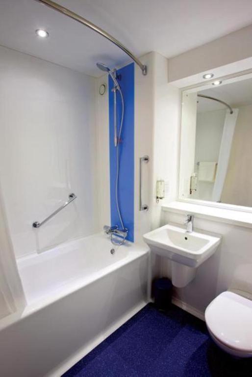 Travelodge Tunbridge Wells 12/14