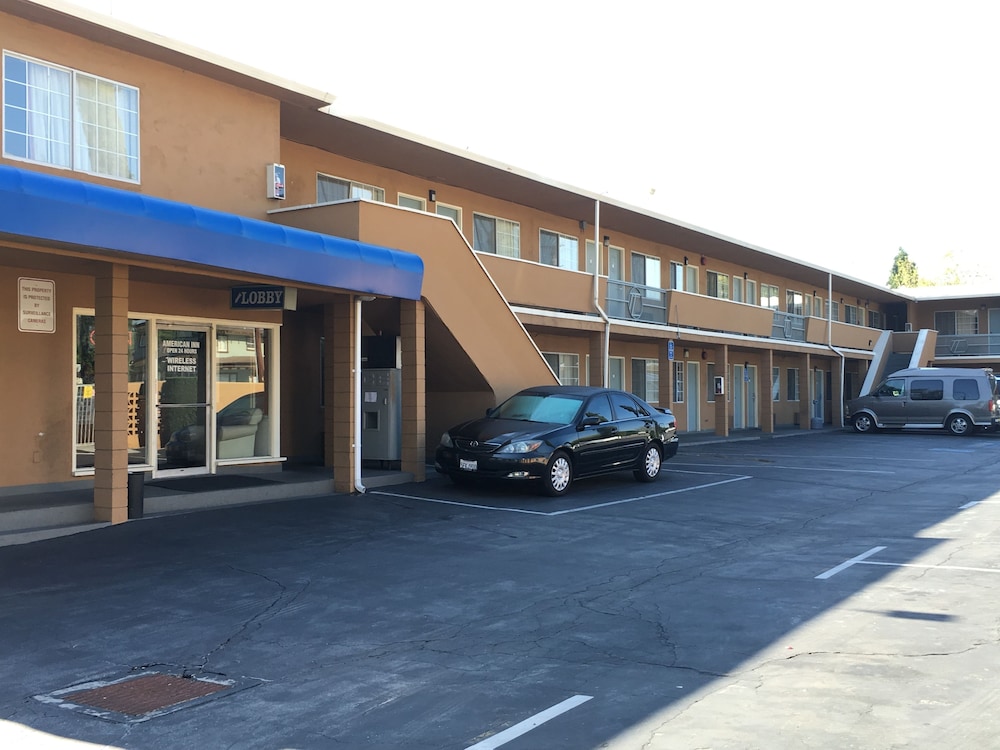 American Inn Ontario 31/35