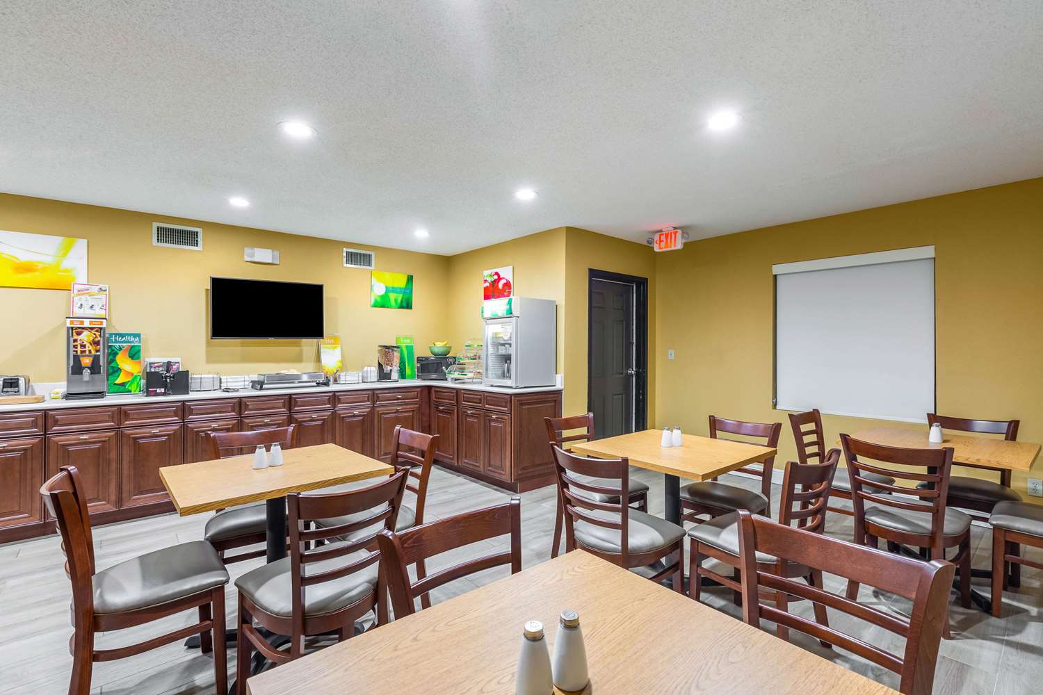 Quality Inn Quincy Tallahassee West FL 13/25