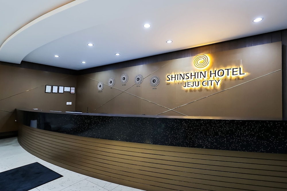 Shin Shin Hotel Jeju City 14/60