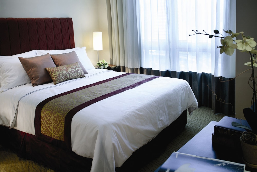 Ascott Bangkok Sathorn 10/40