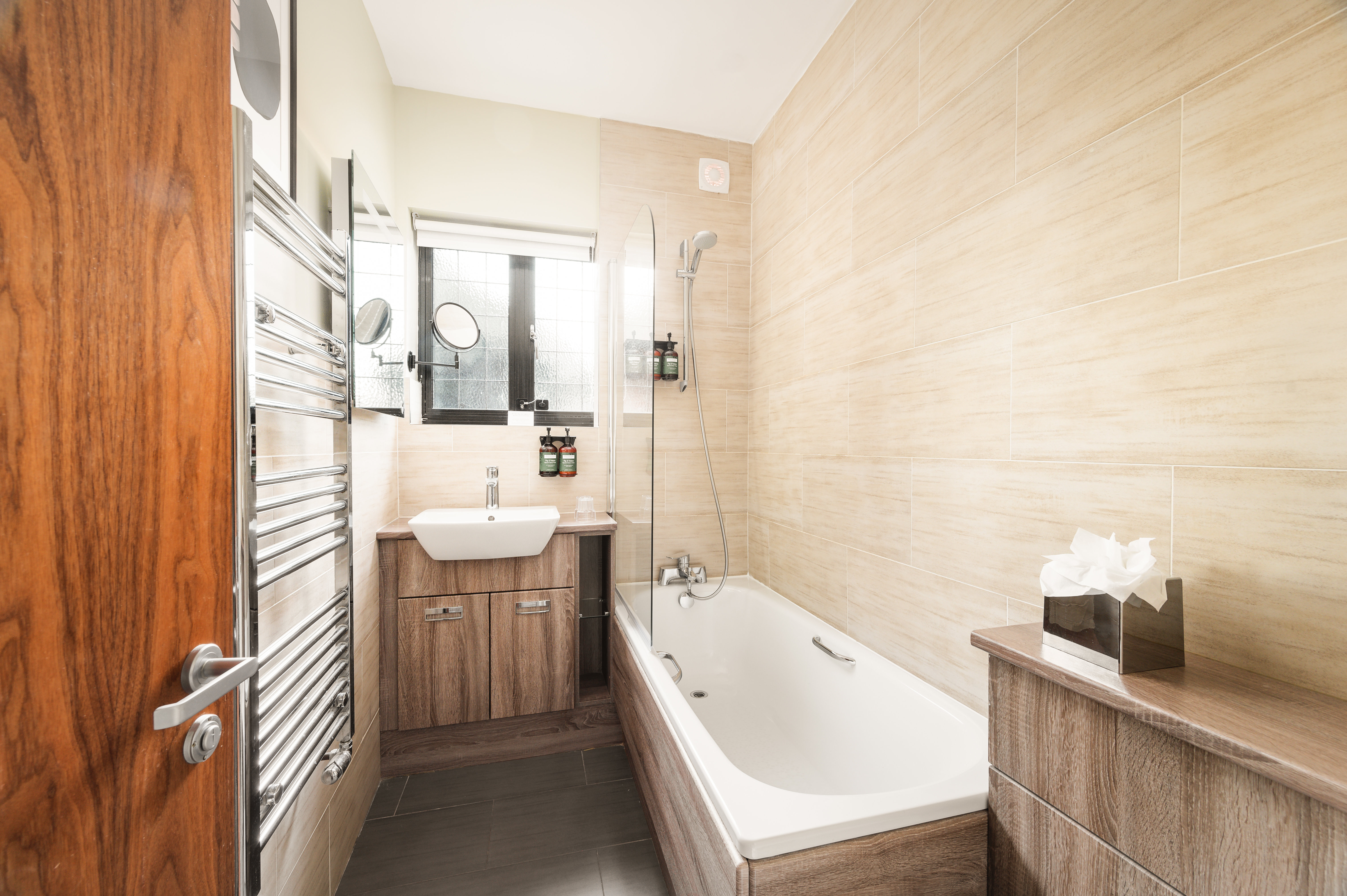 voco Lythe Hill Hotel & Spa by IHG 55/55
