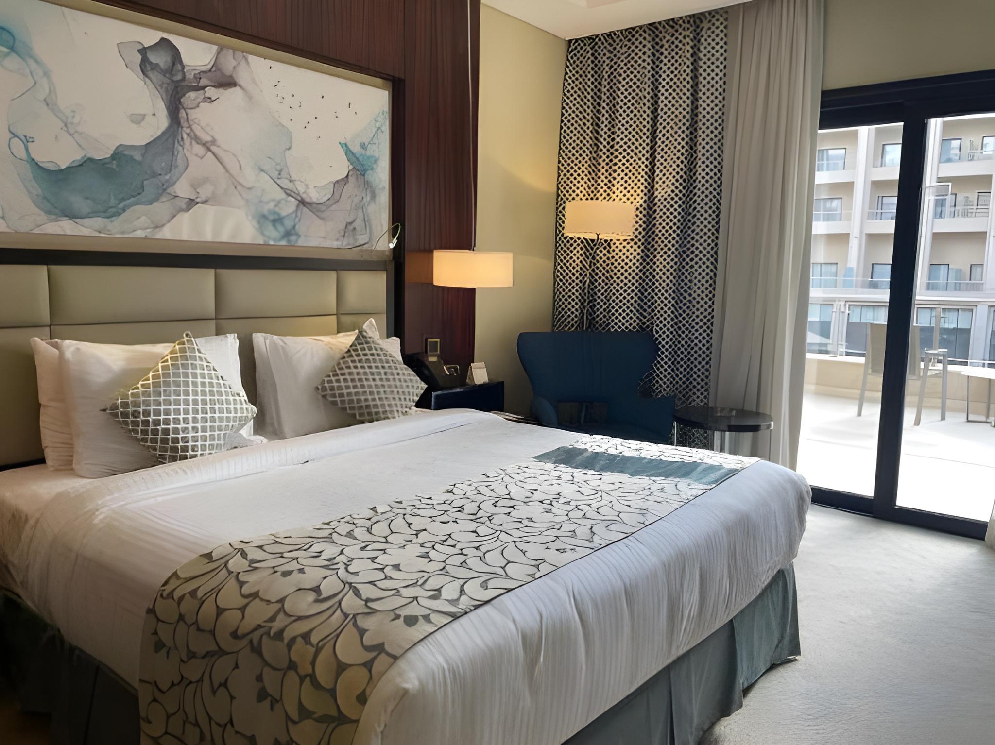 Pool Cabana, Twin Beds
