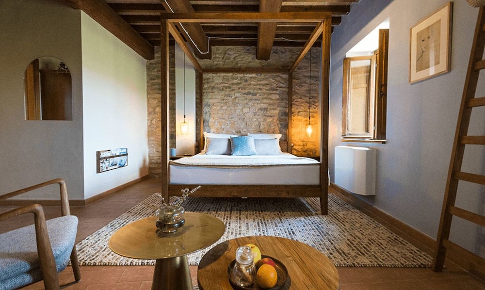 Borgo Castello Panicaglia 35/35
